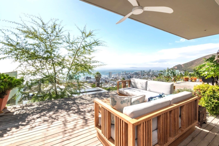 3 Bedroom Property for Sale in Fresnaye Western Cape